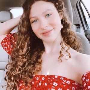 Meet your Posher, Christina-jade